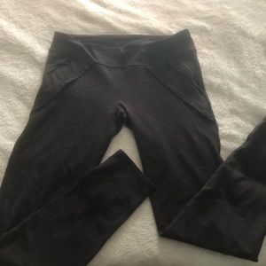 Fabletics compression leggings black